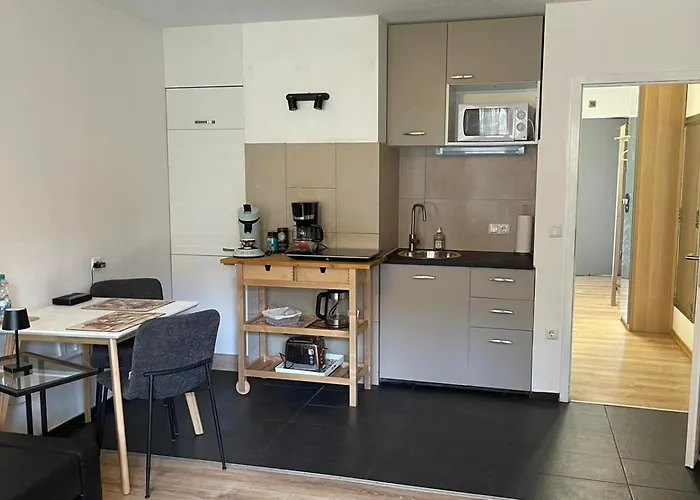 Lindenhof 10 * Bad Aibling